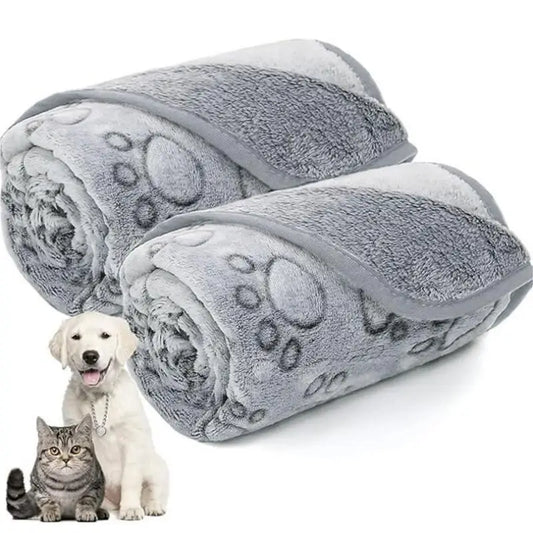 Soft & Cozy Pet Blanket – Warm, Comfortable & Durable for Cats & Dogs